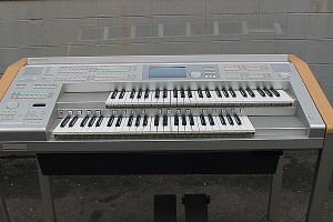 ■YAMAHA■Electone STAGEA■カスタム■ELS-01C■椅子付■ (2)